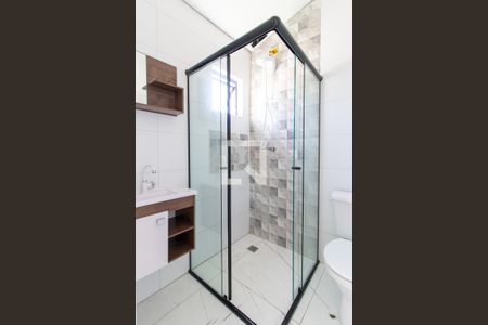 Banheiro Social de casa para alugar com 2 quartos, 35m² em Portão, Curitiba