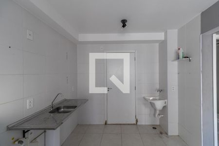 Cozinha e Área de Serviço de apartamento para alugar com 2 quartos, 35m² em Itaquera, São Paulo