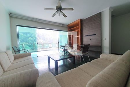 Sala de apartamento para alugar com 3 quartos, 210m² em Barra Funda, Guarujá