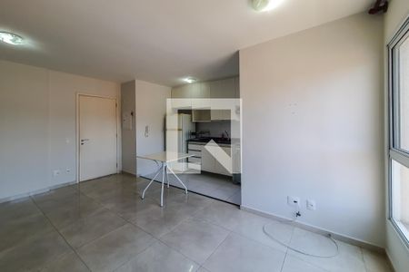 Studio de casa para alugar com 1 quarto, 28m² em Cambuci, São Paulo