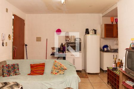 Sala de apartamento à venda com 2 quartos, 38m² em Protásio Alves, Porto Alegre