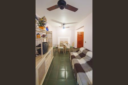 Sala de apartamento para alugar com 1 quarto, 40m² em Parque Enseada, Guarujá