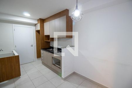 Sala/Cozinha de apartamento para alugar com 1 quarto, 30m² em Vila Ré, São Paulo