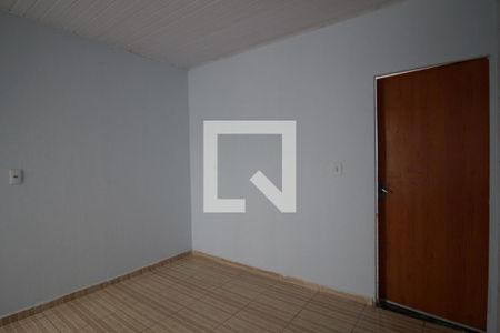 Sala de kitnet/studio para alugar com 1 quarto, 153m² em Jardim Santa Madre Paulina, Sorocaba