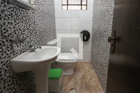 Lavabo de casa para alugar com 3 quartos, 125m² em Jardim São Cristóvão, São Paulo