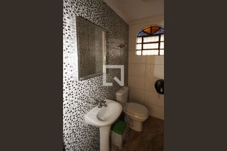 Lavabo de casa para alugar com 3 quartos, 125m² em Jardim São Cristóvão, São Paulo