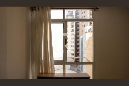 Quarto de apartamento à venda com 1 quarto, 28m² em Vila Buarque, São Paulo