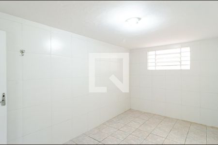 Quarto 2 de casa para alugar com 2 quartos, 59m² em Vila Guarani (zona Sul), São Paulo