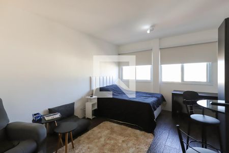 Sala e Quarto de apartamento à venda com 1 quarto, 24m² em Vila Mazzei, São Paulo