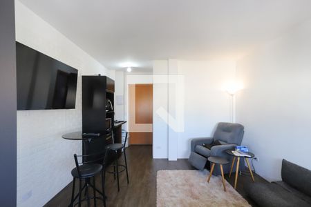 Sala e Quarto de apartamento à venda com 1 quarto, 24m² em Vila Mazzei, São Paulo