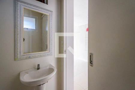 Lavabo de casa de condomínio à venda com 2 quartos, 63m² em Vila Nova, Porto Alegre
