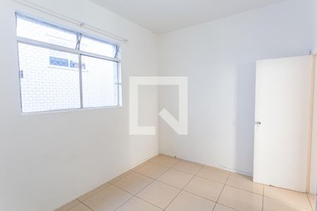 Quarto 1 de apartamento para alugar com 2 quartos, 55m² em Cruzeiro, Belo Horizonte