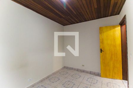 Quarto 2 de casa para alugar com 2 quartos, 60m² em Vila Clara, São Paulo
