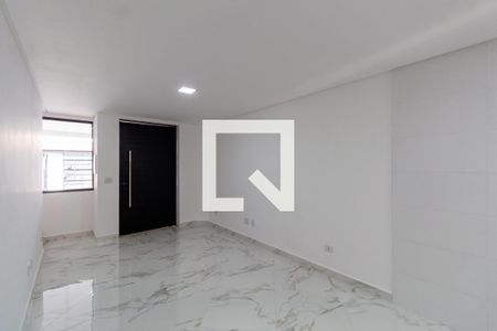Casa à venda com 3 quartos, 150m² em Vila Marieta, São Paulo