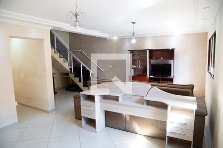 Sala de casa à venda com 5 quartos, 248m² em Vila Barros, Guarulhos