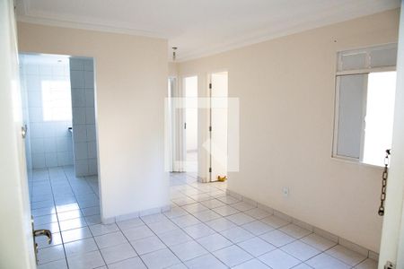 Sala de apartamento para alugar com 2 quartos, 49m² em Vila Nova Bonsucesso, Guarulhos