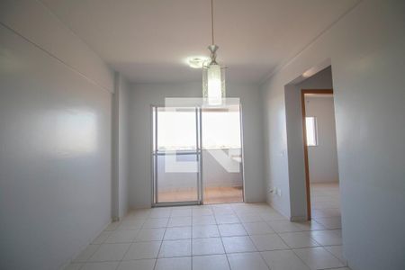 Sala de apartamento para alugar com 2 quartos, 77m² em Jardim Nova Era, Goiânia