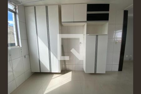 Apartamento à venda com 3 quartos, 71m² em Novo Eldorado, Contagem