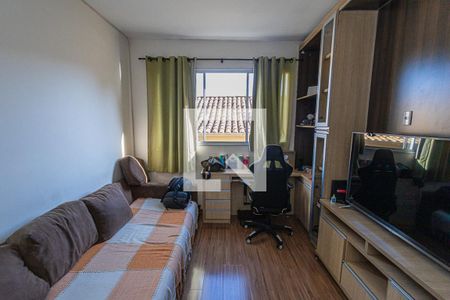 Sala de apartamento à venda com 2 quartos, 88m² em Heliópolis, Belo Horizonte