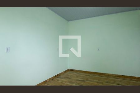 Sala/Quarto de casa para alugar com 1 quarto, 31m² em Jardim Sao Roberto, São Paulo