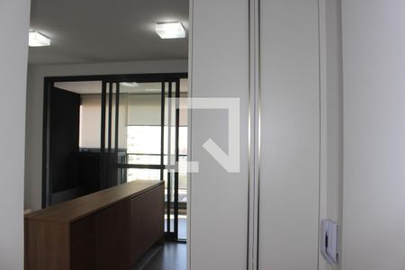 Armário na entrada  da Sala de apartamento para alugar com 1 quarto, 46m² em Campo Belo, São Paulo