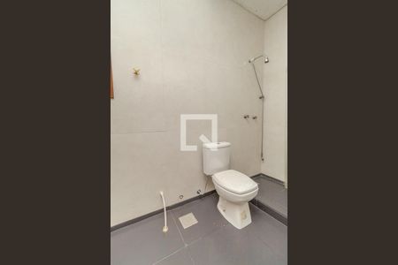 Banheiro de apartamento para alugar com 1 quarto, 55m² em Rio Branco, Porto Alegre