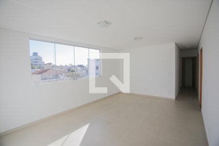 Sala de apartamento para alugar com 3 quartos, 92m² em Padre Eustáquio, Belo Horizonte