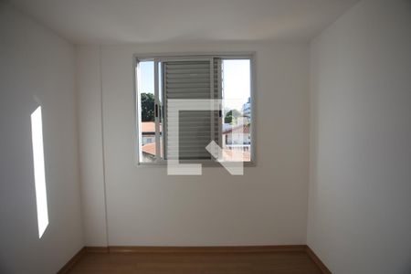 Quarto 2 de apartamento para alugar com 3 quartos, 92m² em Padre Eustáquio, Belo Horizonte