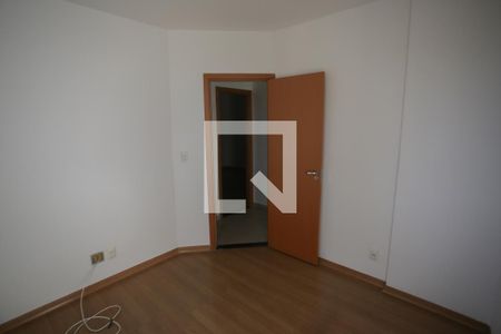 Quarto 1 de apartamento para alugar com 3 quartos, 92m² em Padre Eustáquio, Belo Horizonte