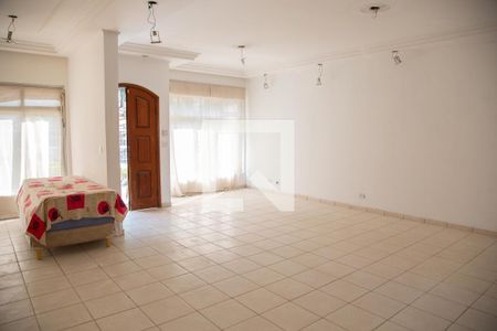 Sala de casa à venda com 5 quartos, 450m² em Centro, Osasco