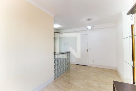 Sala de apartamento à venda com 2 quartos, 49m² em Vila Carmosina, São Paulo