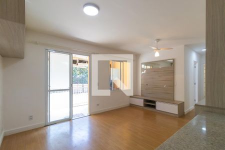 Sala de apartamento à venda com 3 quartos, 78m² em Loteamento Center Santa Genebra, Campinas