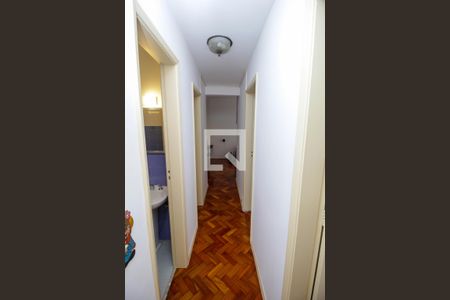 Corredor de apartamento para alugar com 3 quartos, 95m² em Humaitá, Rio de Janeiro