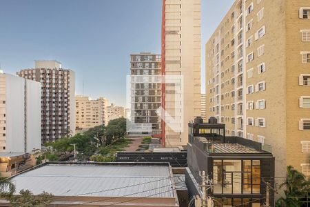 Sala - Vista de apartamento para alugar com 3 quartos, 76m² em Jardim Paulista, São Paulo