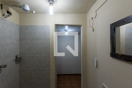 Banheiro de kitnet/studio para alugar com 1 quarto, 25m² em Vila Clementino, São Paulo