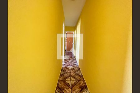 Corredor de apartamento à venda com 2 quartos, 47m² em Jardim Miriam, São Paulo
