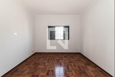 Quarto 1 de casa para alugar com 2 quartos, 120m² em Vila Brasilio Machado, São Paulo