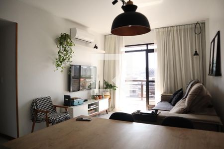 Sala de apartamento à venda com 3 quartos, 95m² em Braz de Pina, Rio de Janeiro