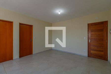 Sala  de kitnet/studio para alugar com 2 quartos, 80m² em Vila Zat, São Paulo