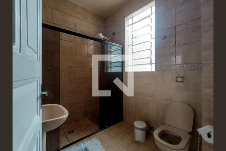 Casa à venda com 186m², 3 quartos e 6 vagas Casa à venda com 186m², 3 quartos e 6 vagasBanheiro Social