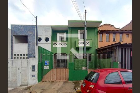 Casa à venda com 186m², 3 quartos e 6 vagas Casa à venda com 186m², 3 quartos e 6 vagasFachada - Plaquinha