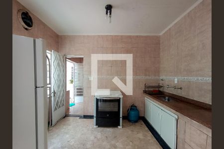 Casa à venda com 186m², 3 quartos e 6 vagas Casa à venda com 186m², 3 quartos e 6 vagasCozinha