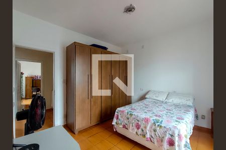 Casa à venda com 186m², 3 quartos e 6 vagas Casa à venda com 186m², 3 quartos e 6 vagasQuarto 1