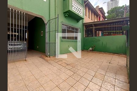 Casa à venda com 186m², 3 quartos e 6 vagas Casa à venda com 186m², 3 quartos e 6 vagasGaragem
