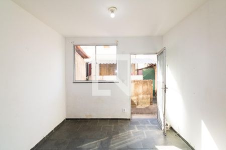 Sala de casa de condomínio para alugar com 2 quartos, 70m² em Campo Grande, Rio de Janeiro