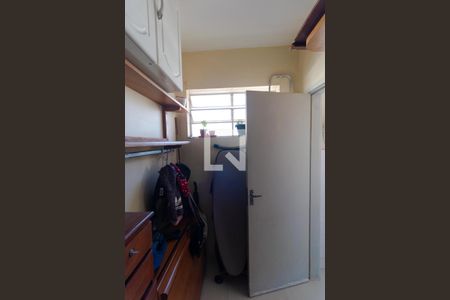 Despensa de apartamento à venda com 2 quartos, 125m² em Vila Itapura, Campinas