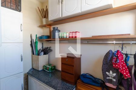 Despensa de apartamento à venda com 2 quartos, 125m² em Vila Itapura, Campinas