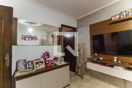 Sala de casa à venda com 2 quartos, 125m² em Cidade Antônio Estevão de Carvalho, São Paulo