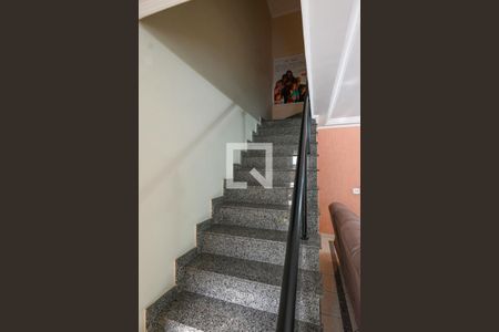 Escada de casa à venda com 3 quartos, 145m² em Vila Santo Estéfano, São Paulo