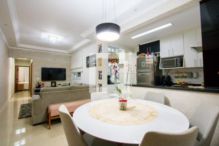 Sala de apartamento à venda com 2 quartos, 70m² em Vila Humaitá, Santo André